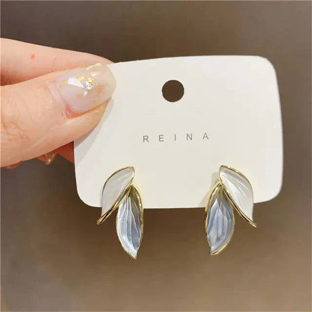 Simple Leaf Earrings