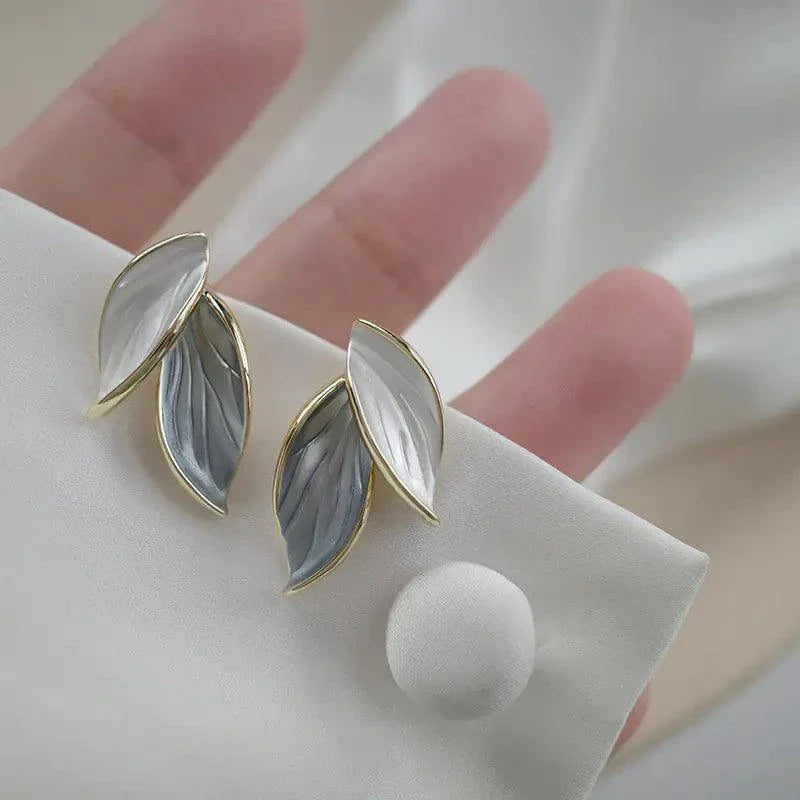 Simple Leaf Earrings