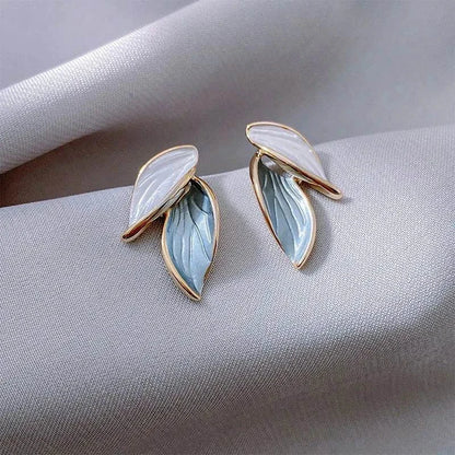Simple Leaf Earrings