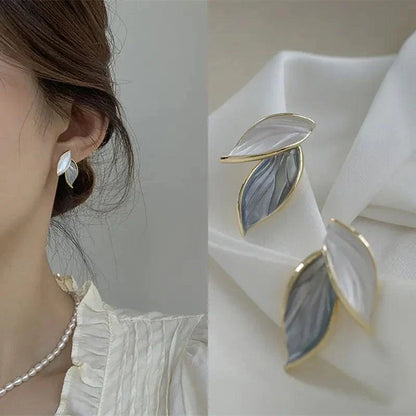 Simple Leaf Earrings
