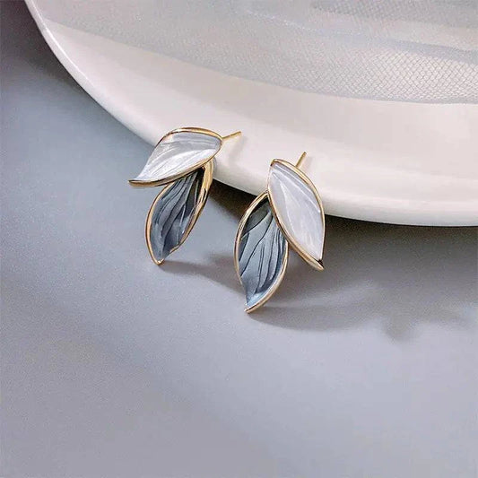 Simple Leaf Earrings